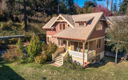 Elegant Craftsman Cottage – SOLD
